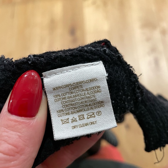 Black and white sweater - Picture 5 of 5